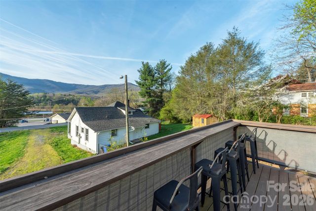 106 Joy Ridge Drive, Black Mountain, NC 28711