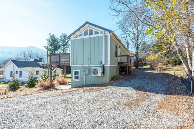 106 Joy Ridge Drive, Black Mountain, NC 28711