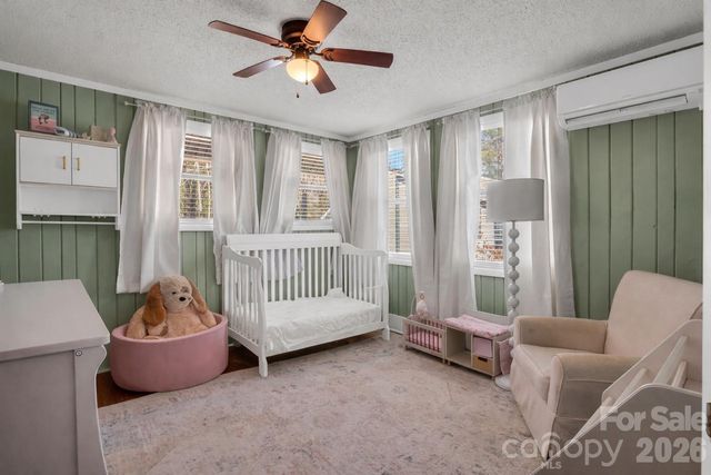 45 Lakeside Villas Drive, Brevard, NC 28712