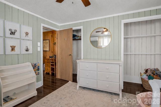 45 Lakeside Villas Drive, Brevard, NC 28712