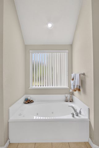 2416 PARK RUN DRIVE, Arlington, TX 76016