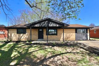 912 Peony Drive, Belleville, IL 62220