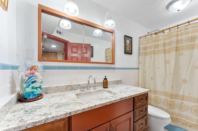4727 Myrtle Lane, West Palm Beach, FL 33417