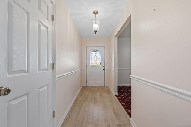 1609 Bowie Street, Liberty, TX 77575