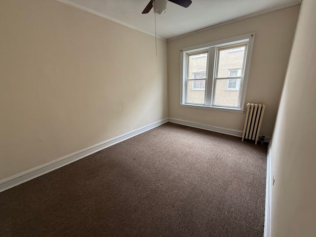 2140 S Gunderson Avenue 208, Berwyn, IL 60402