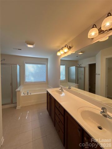 16110 Cloverleaf Court, Charlotte, NC 28277