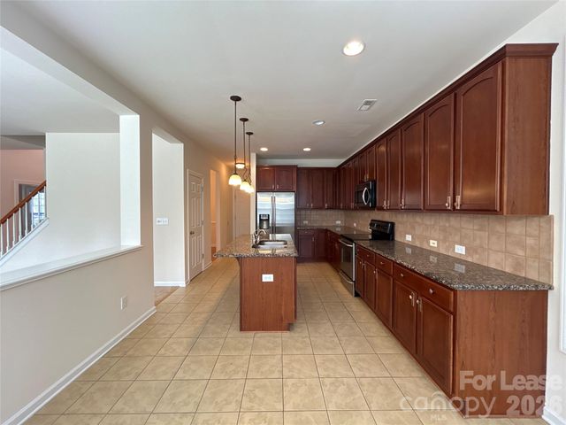 16110 Cloverleaf Court, Charlotte, NC 28277