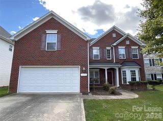 16110 Cloverleaf Court, Charlotte, NC 28277