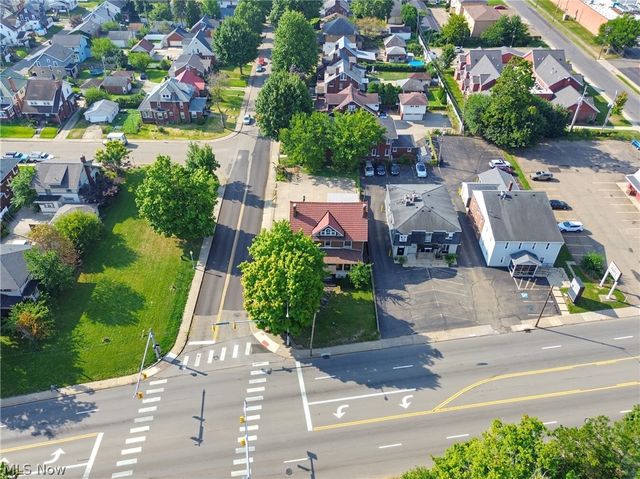 3400 Tuscarawas Street W, Canton, OH 44708
