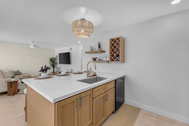 72601 Edgehill Drive 1, Palm Desert, CA 92260