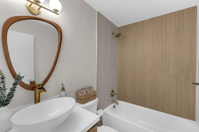 72601 Edgehill Drive 1, Palm Desert, CA 92260