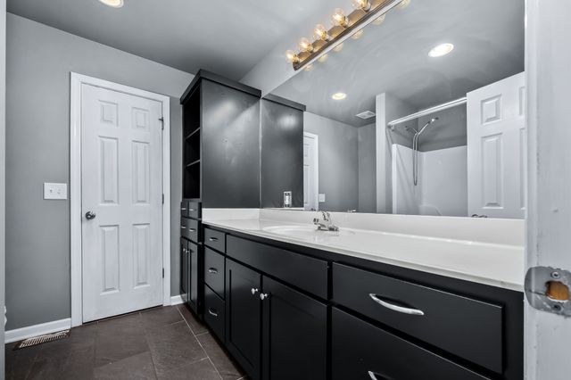 1068 Frank Martin Rd, Shelbyville, TN 37160