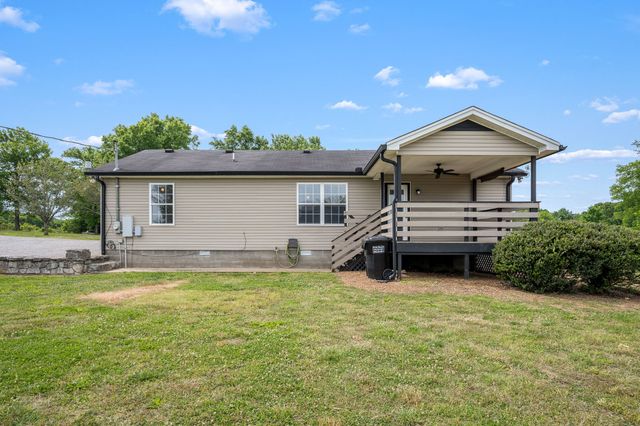 1068 Frank Martin Rd, Shelbyville, TN 37160