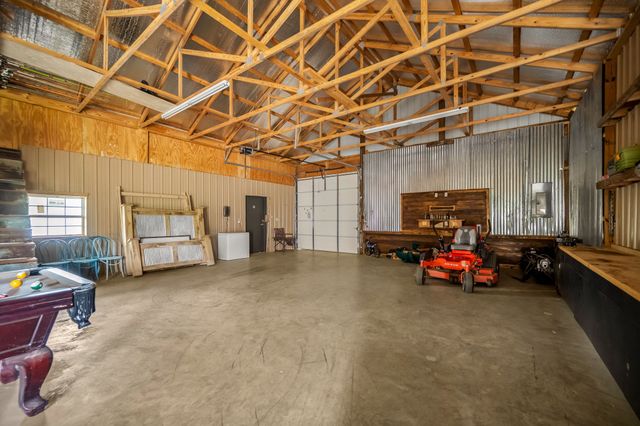 1068 Frank Martin Rd, Shelbyville, TN 37160