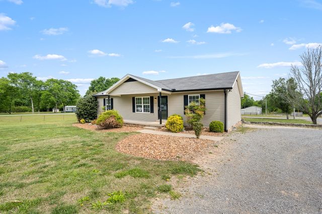 1068 Frank Martin Rd, Shelbyville, TN 37160