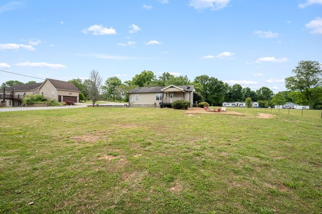 1068 Frank Martin Rd, Shelbyville, TN 37160