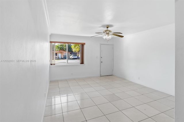 11195 SW 1st St 119, Miami, FL 33174