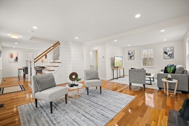 47 W Vanston Rd, Stoughton, MA 02072