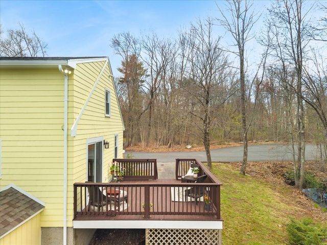 47 W Vanston Rd, Stoughton, MA 02072