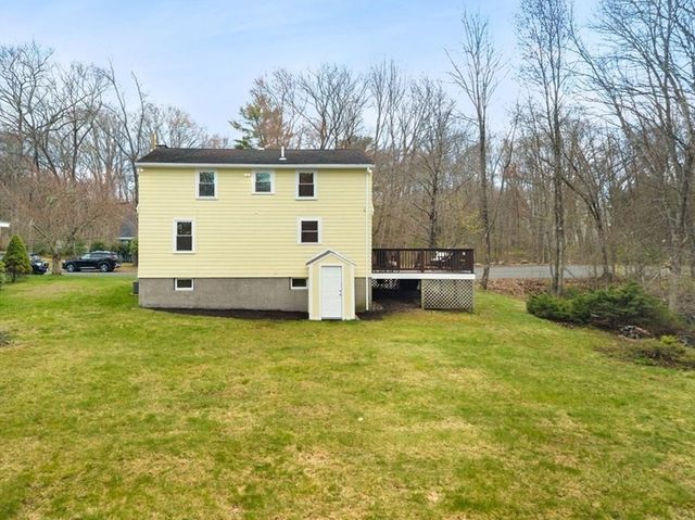 47 W Vanston Rd, Stoughton, MA 02072