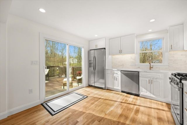 47 W Vanston Rd, Stoughton, MA 02072