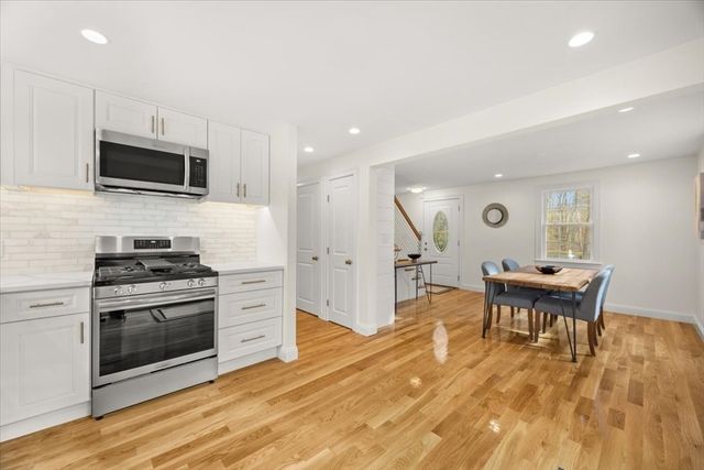 47 W Vanston Rd, Stoughton, MA 02072