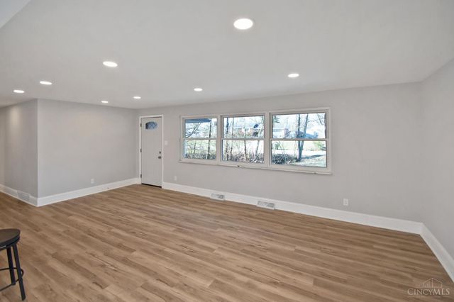 5588 Kay Drive, Miami Twp, OH 45150