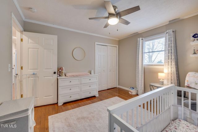 112 Isaac Lincoln Place, Elizabethton, TN 37643