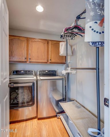 112 Isaac Lincoln Place, Elizabethton, TN 37643