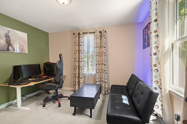 98 Laurelwood Dr, North Attleboro, MA 02760