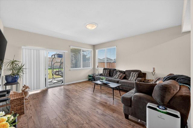 3818 Wheatland Trail, Forney, TX 75126