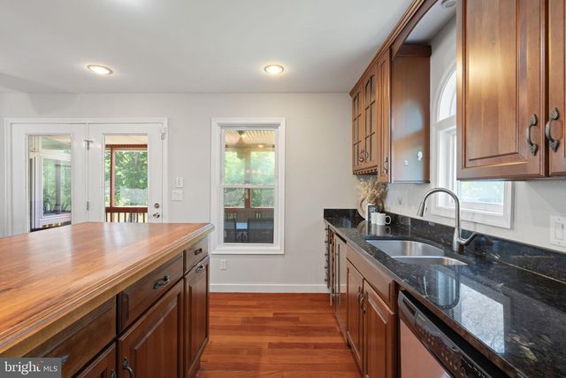 124 HARRISON CIR, Locust Grove, VA 22508