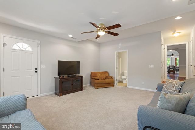 124 HARRISON CIR, Locust Grove, VA 22508