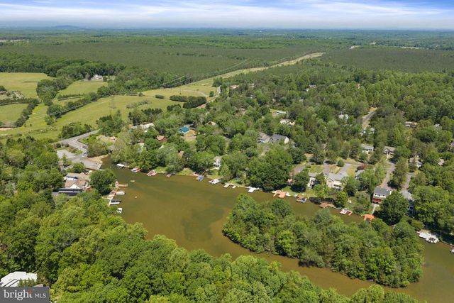 124 HARRISON CIR, Locust Grove, VA 22508