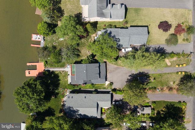 124 HARRISON CIR, Locust Grove, VA 22508