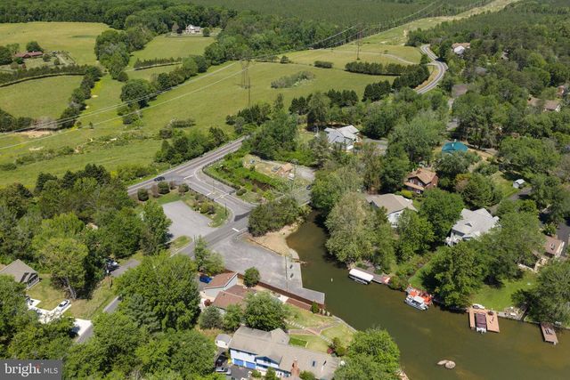 124 HARRISON CIR, Locust Grove, VA 22508