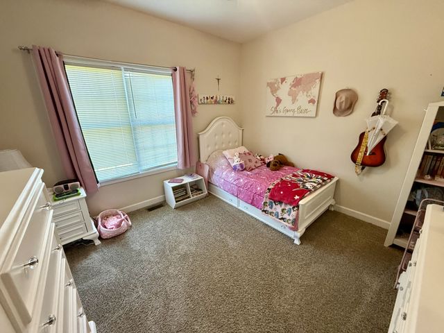 543 Main St, Mc Ewen, TN 37101