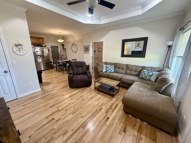 543 Main St, Mc Ewen, TN 37101
