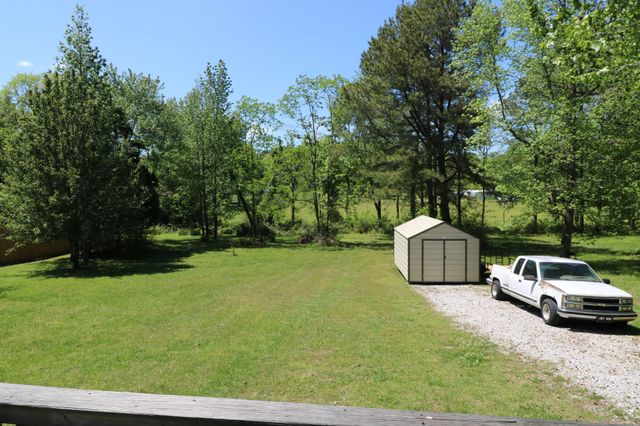 543 Main St, Mc Ewen, TN 37101