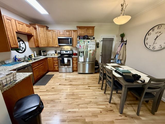 543 Main St, Mc Ewen, TN 37101