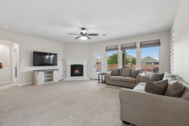 244 Jefferson Lane, Fate, TX 75189