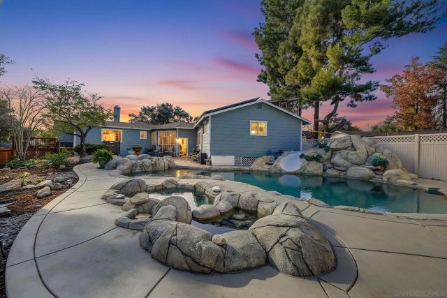 1553 Ranchwood Ln, Fallbrook, CA 92028