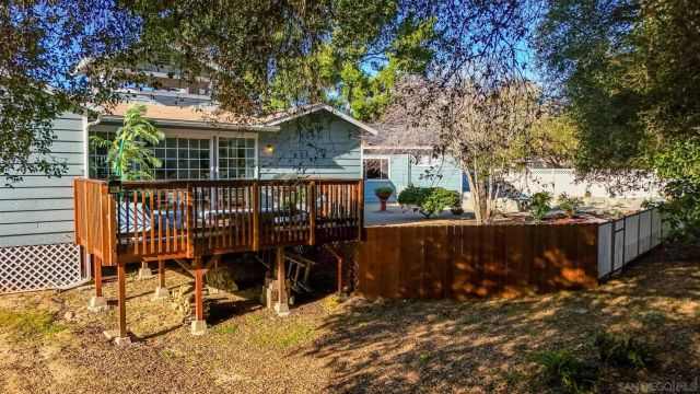 1553 Ranchwood Ln, Fallbrook, CA 92028