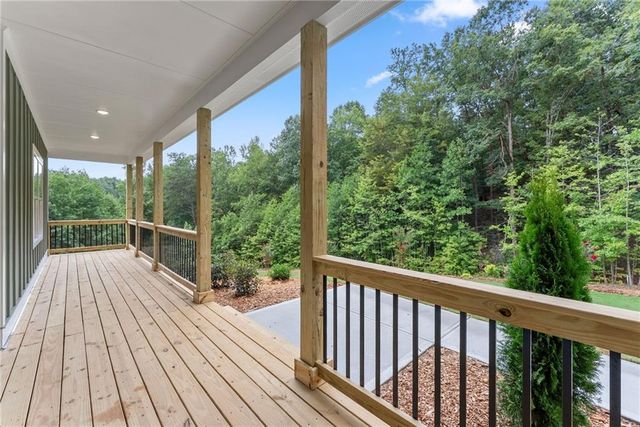 212 Planters Creek, Baldwin, GA 30511