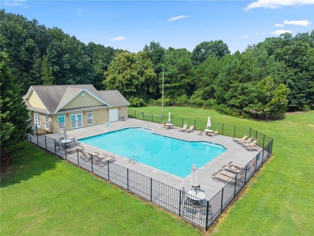 212 Planters Creek, Baldwin, GA 30511