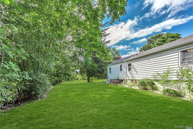 25 Valentine Avenue, Huntington, NY 11743