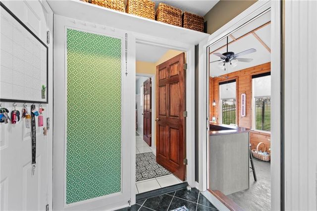 2800 SW Twincreek Court, Blue Springs, MO 64015