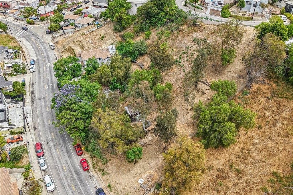 Image 12 of property listing at 1024 N Gage Avenue, Los Angeles, CA 90063