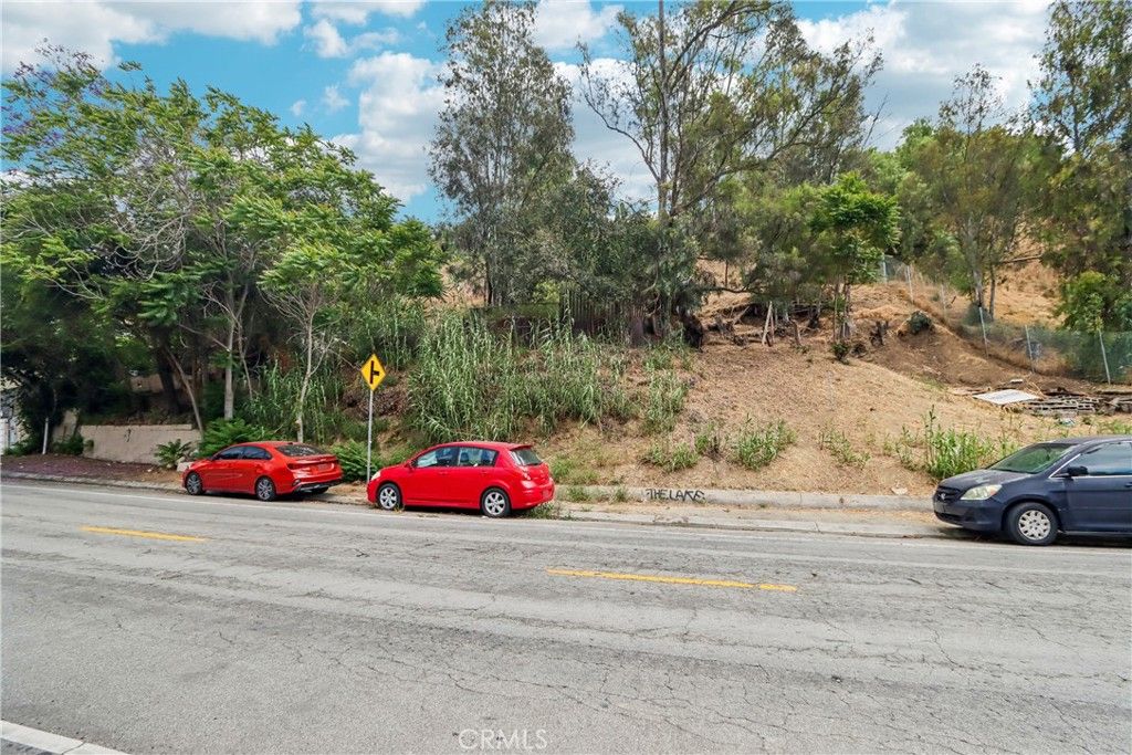 Image 3 of property listing at 1024 N Gage Avenue, Los Angeles, CA 90063
