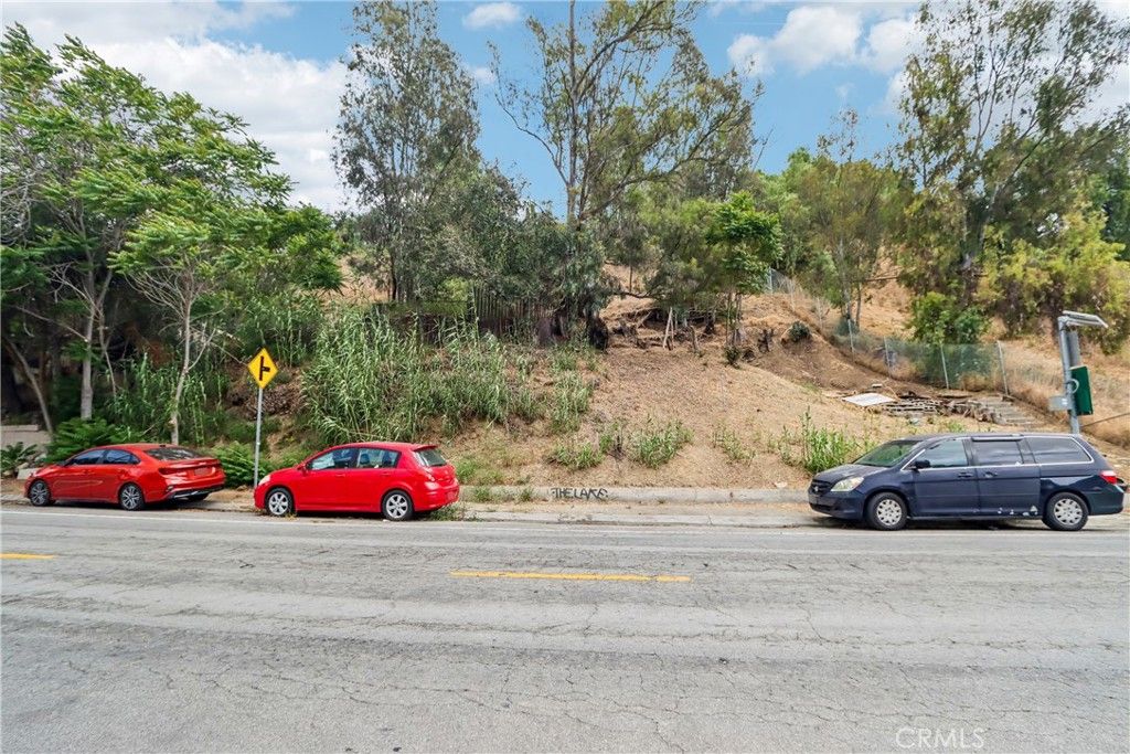 Image 4 of property listing at 1024 N Gage Avenue, Los Angeles, CA 90063